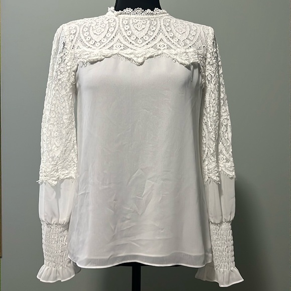 ⭐️ WHBM White Lace Blouse with Sheer Overlay ⭐️ - Picture 6 of 15
